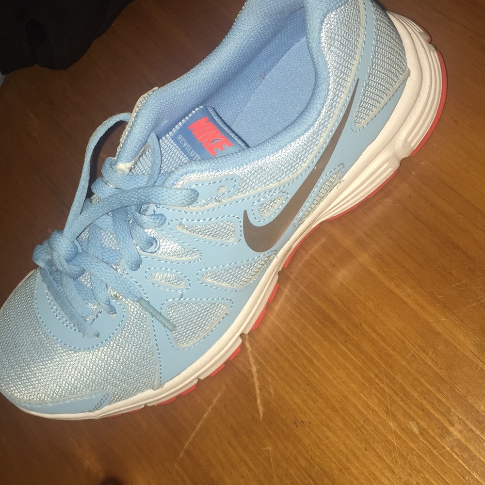Nike Revolution 2 GS